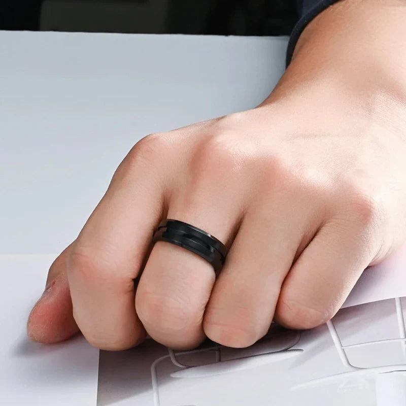1pcs Men's Electroplated Black Ring Trendy Minimalist West Coast Hip-hop Punk Style Black Knight Ring Rotatable Design Ring Vera Lux