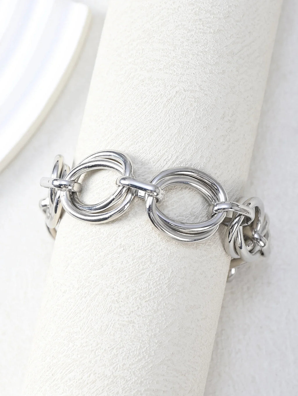 Never Fade Stainless Steel Oval Links Chain Bracelets for Women Girls, Dainty Simple Minimalist Metal Links Wristband Vera Lux