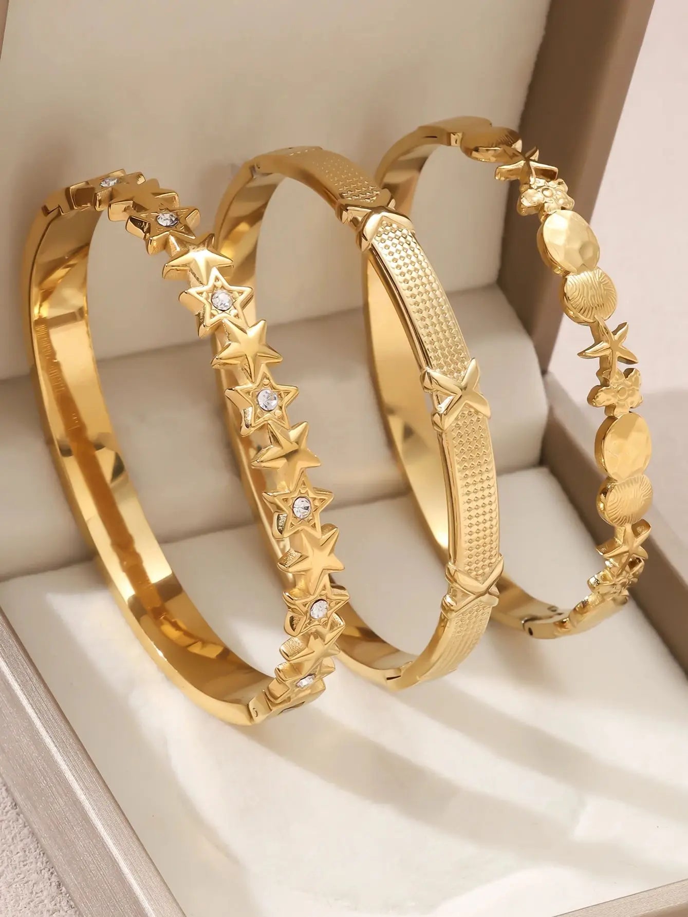 1pieces/set women's wedding jewelry party holiday Valentine's Day gift stainless steel bracelet plated with 18K gold bracelet Vera Lux
