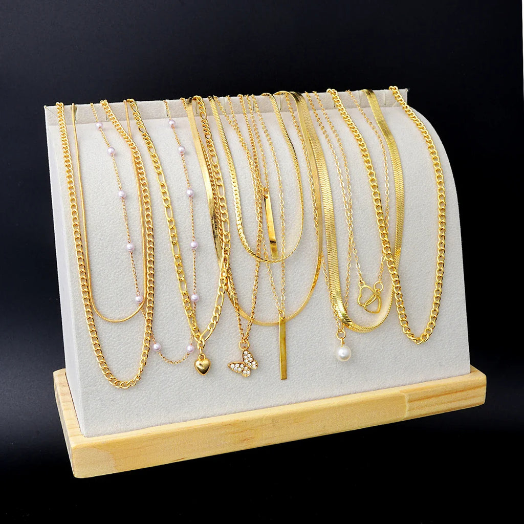 11 Pcs Simple Pearl Choker Necklaces Set for Women Fashion Layered Chain Star Cross Heart Pendant Charms Necklace Jewelry Gifts Vera Lux