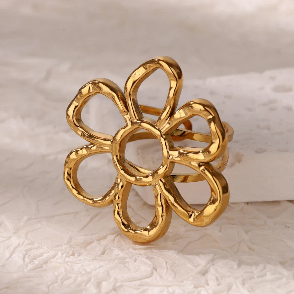 Stainless Steel Exaggerated Big Flower Rings For Women Gold Color Sunflower Finger Ring Female Fashion Aesthetic Jewelry Gift Vera Lux