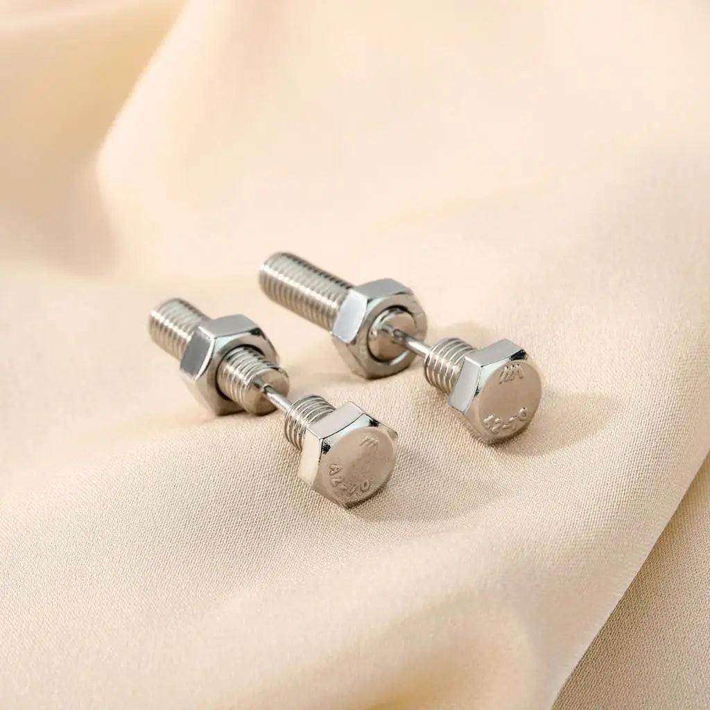 Kind Exquisite Fashion Earrings Screw Stud Earrings, Personalized Study Birthday Gift for Lovers Vera Lux
