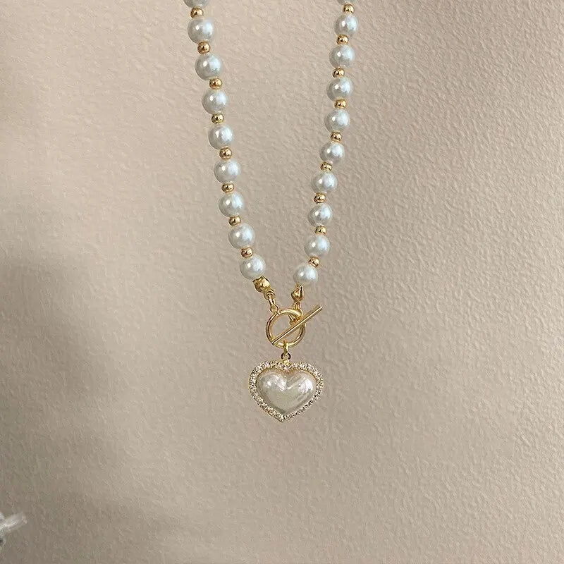 Elegant Pearl Necklace For Women Heart Pendant Necklaces Luxury Imitation Pearls Chain Necklaces Korean Jewelry Girls Gifts Vera Lux
