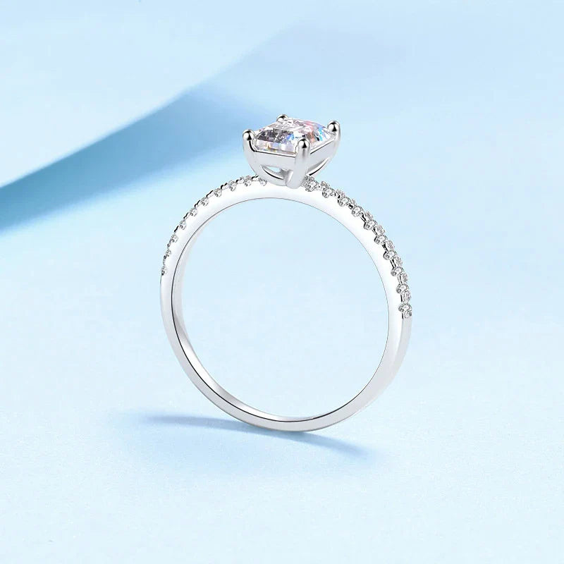 NeeTim 1CT 2CT Emerald Radiant Cut Moissanite Ring for Women Engagement Wedding Lab Diamond Sterling Silver 925 Rings Jewelry Vera Lux