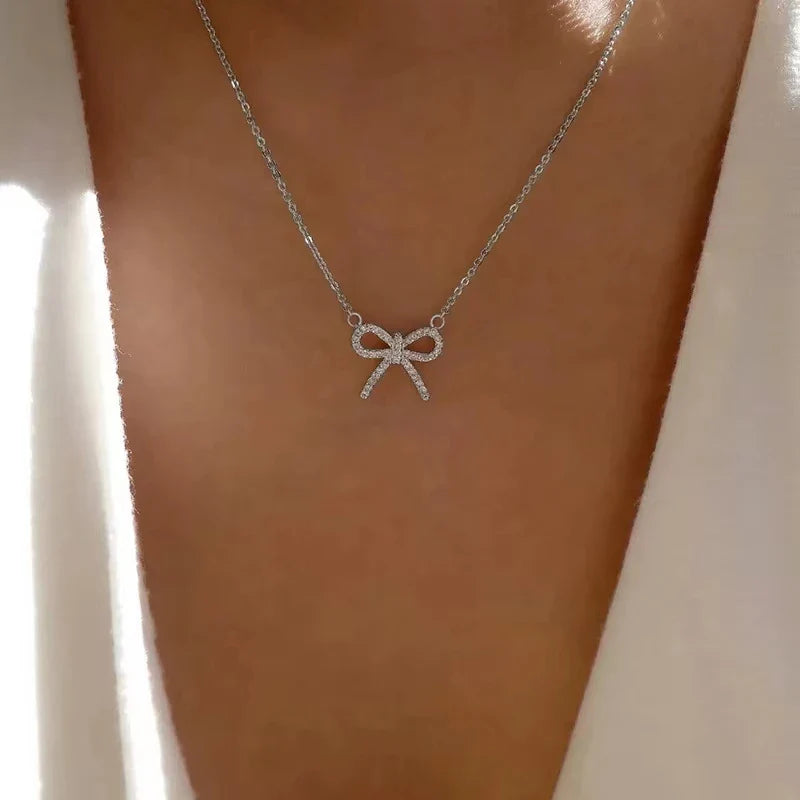 Fashion Rhinestone Bow Pendant Necklace For Women Exquisite Zircon Bowknot Choker Necklaces Office Party Jewelry Lady Gifts Vera Lux