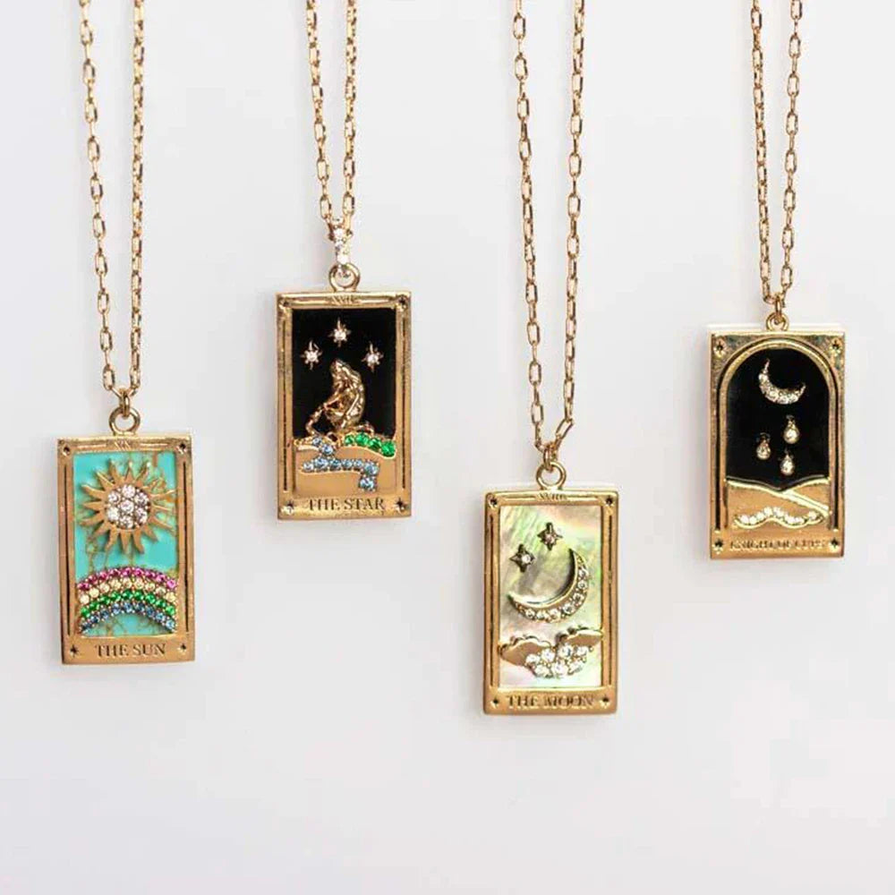 1Pcs Necklace Creative Pendant Tarot Card Elements Sun Star Moon Knight Necklace Pendant Fashion Trendy Accessories Vera Lux
