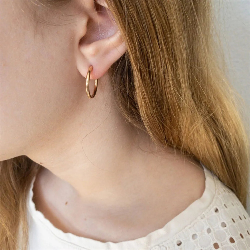 Retro Minimalism Stainless Steel Hoop Earrings for Woman Girls Gold Color Metal Circle Earring Party Gifts Simple Jewelry Vera Lux