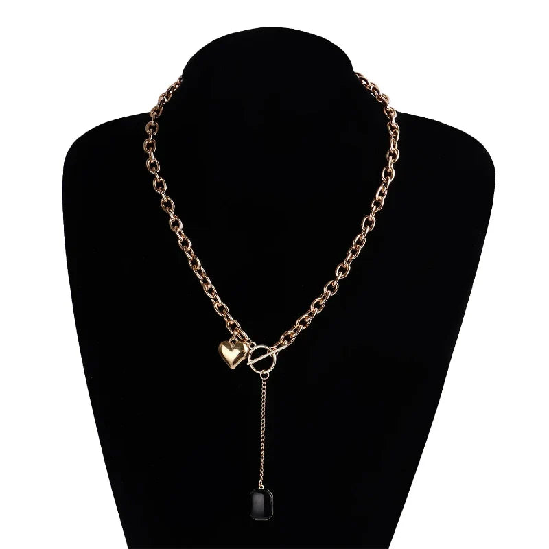 Europe And the United States Metal chain Fringe Heart Pendant Collar OT Buckle Creative Simple Fashion Necklace Ladies Vera Lux