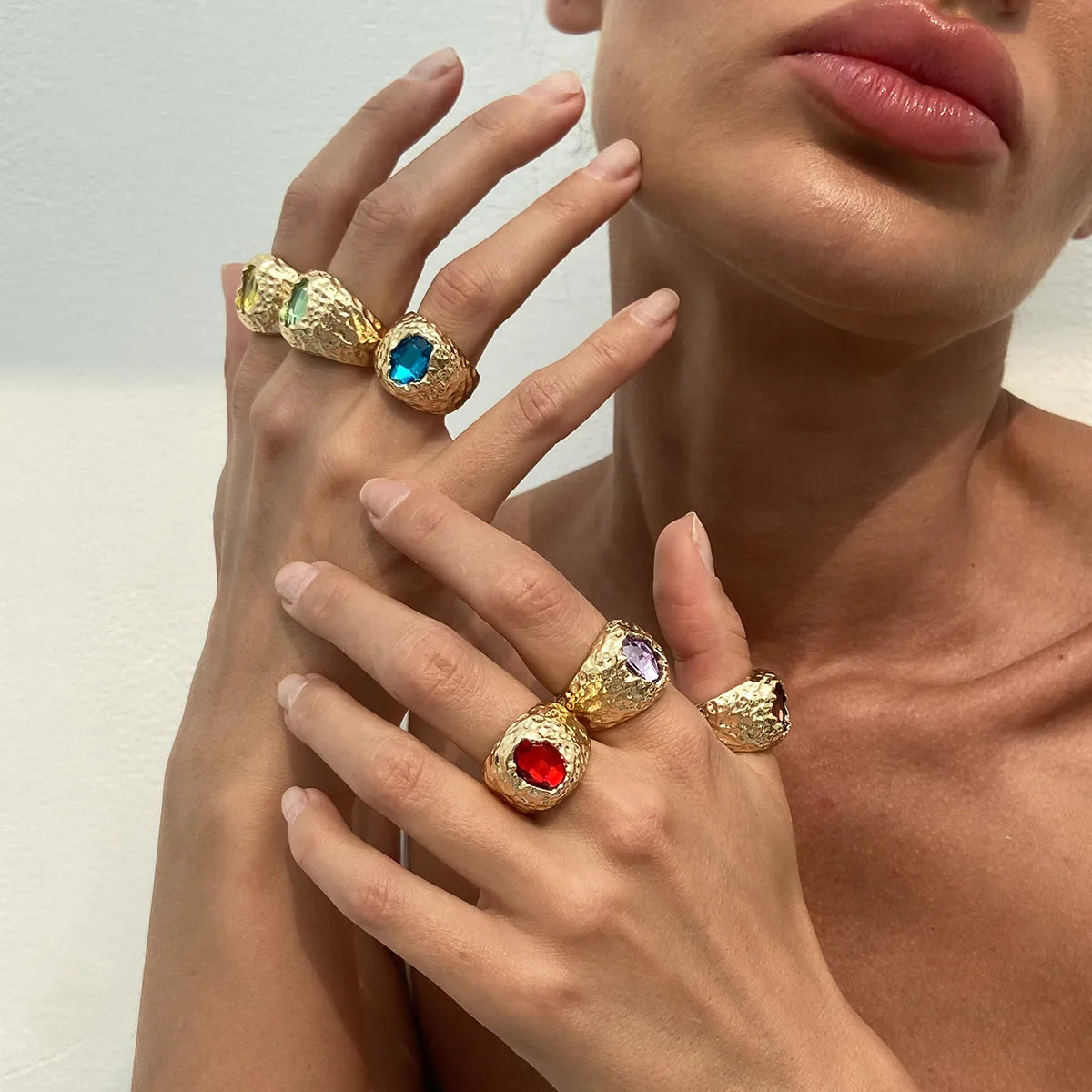 LATS Vintage Punk Inlaid Rhinestone Rings for Women Geometric Exaggerated Personalized Liquid Glossy Light Luxury  Jewelry Vera Lux
