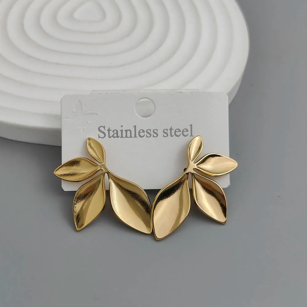 Creative heavy metal pentagonal star leaves stainless steel earrings, waterproof and rusty-free women's earrings, party jewelry Vera Lux