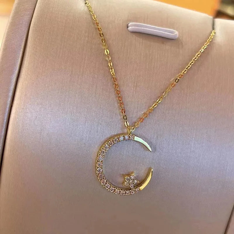 Fashion Shining Inlaid Zirconia Star Moon Pendant Necklace For Women Luxury Crystal Clavicle Chain Necklace Wedding Jewelry Vera Lux