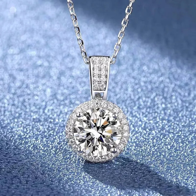 NeeTim 2Carat Moissanite Necklace For Women 100% Sterling S925 Silver With White Gold Plated Lab Diamond Jewelry Wedding Pendant Vera Lux