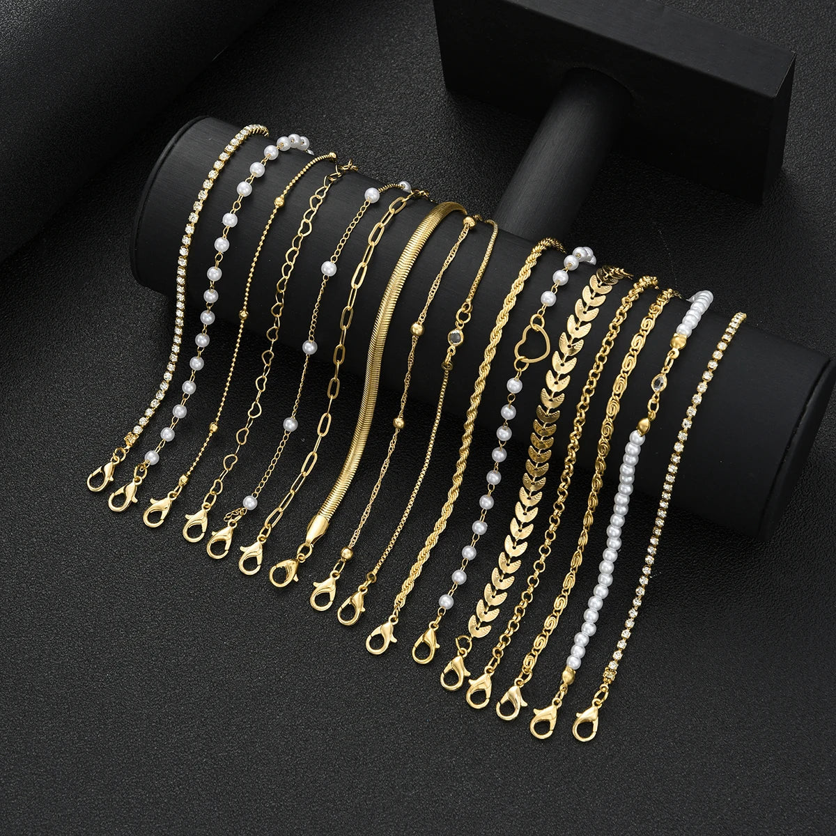 16pcs Minimalist Heart Pearl Rhinestone Snake Chain Bracelet Set for Women Elegant Gold Color Dates Vacations Daily Wear Jewelry Vera Lux