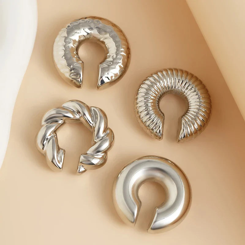 Fashion 4pcs C Shaped Acrylic Ear Clip for Women Simple Gold Silver Color No Pierced Round Earrings Punk Female Jewelry Vera Lux