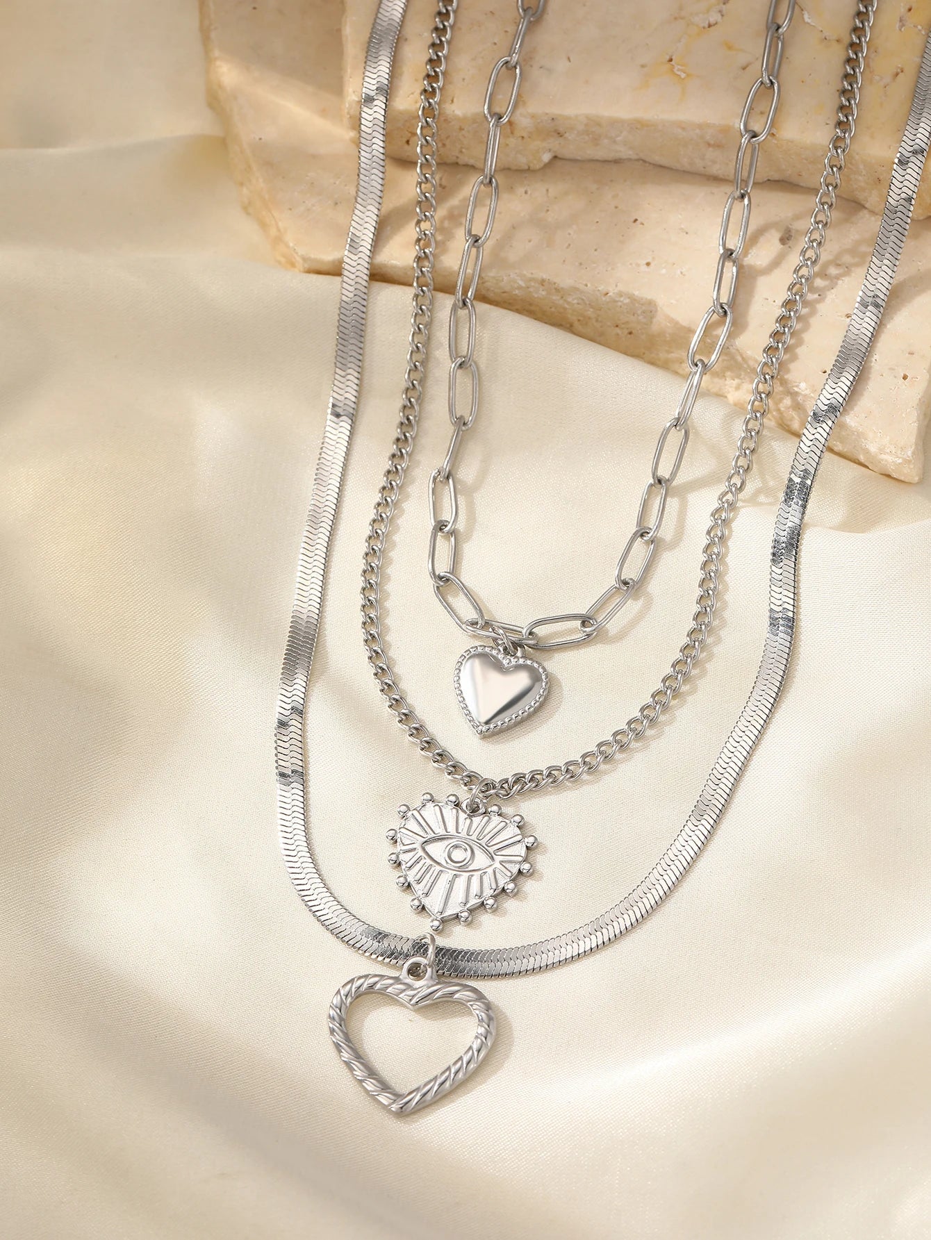 Stainless Steel Necklace Vintage Noble Texture Unique Heart Pendant Multi-style Chain Fine Necklace For Women Jewelry Party Wear Vera Lux
