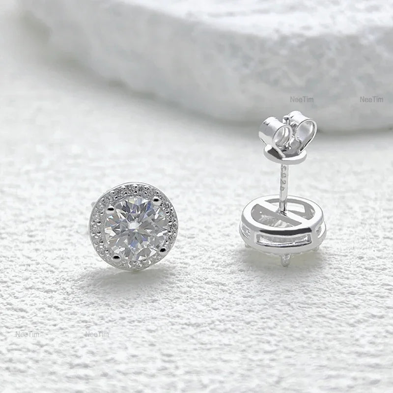 NeeTim 0.5-2CT Moissanite Stud Earrings for Women Sparkling Lab Diamond Sterling Silver S925 Wedding Party Jewelry Certified Vera Lux