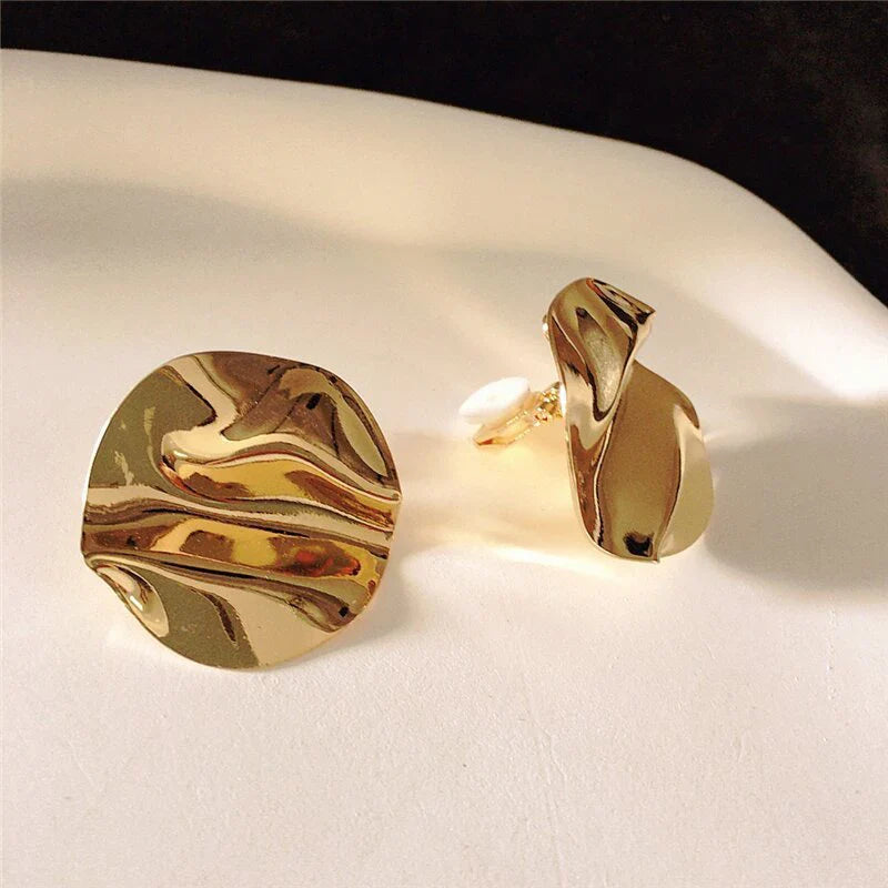 Fashion Circular Pleated Ear Clips Without Pierced for Women Personalized Design Irregular Punk Metal Earrings Party Jewelry Vera Lux