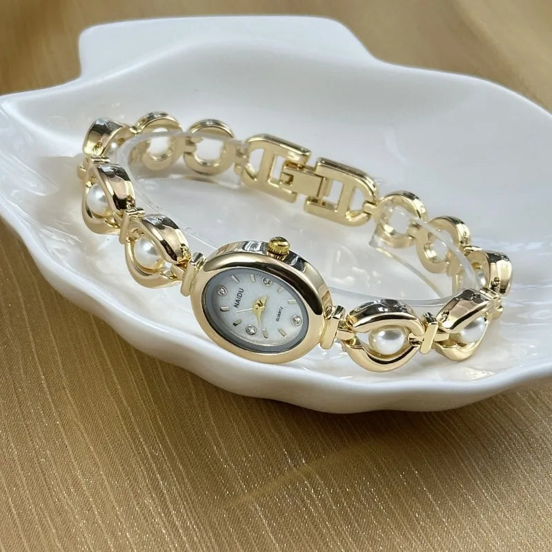 Luxury Pearl Inlaid Bracelet Watch Fashion Women Quartz Watch Brand Oval Dial Dress Wristwatches Dropshipping Relojes Para Mujer Vera Lux