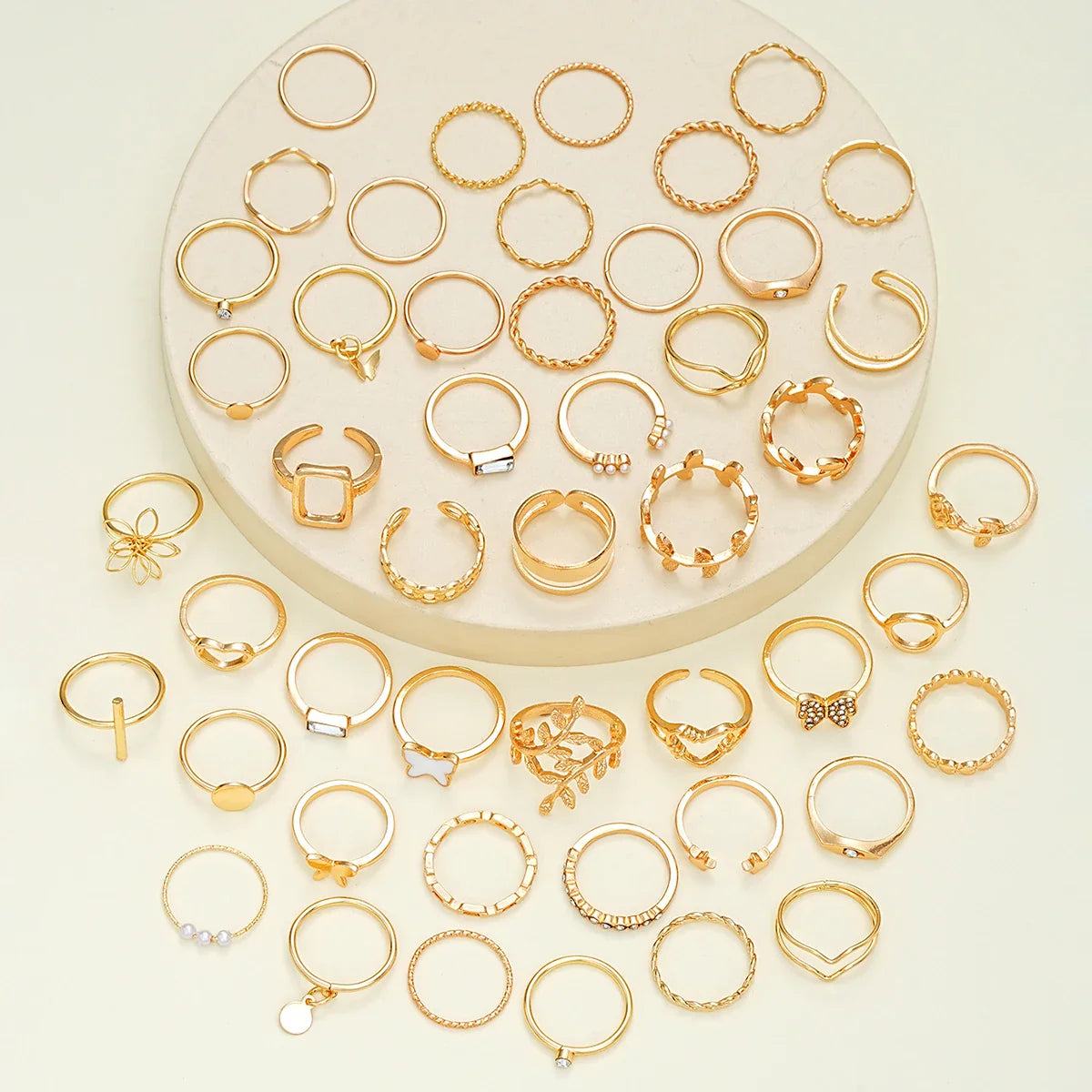 47Pcs/Set Vintage Gold Color Heart Rings Set For Women Men Hollow Butterfly Pearl Crystal Geometric Rings Trendy Finger Jewelry Vera Lux