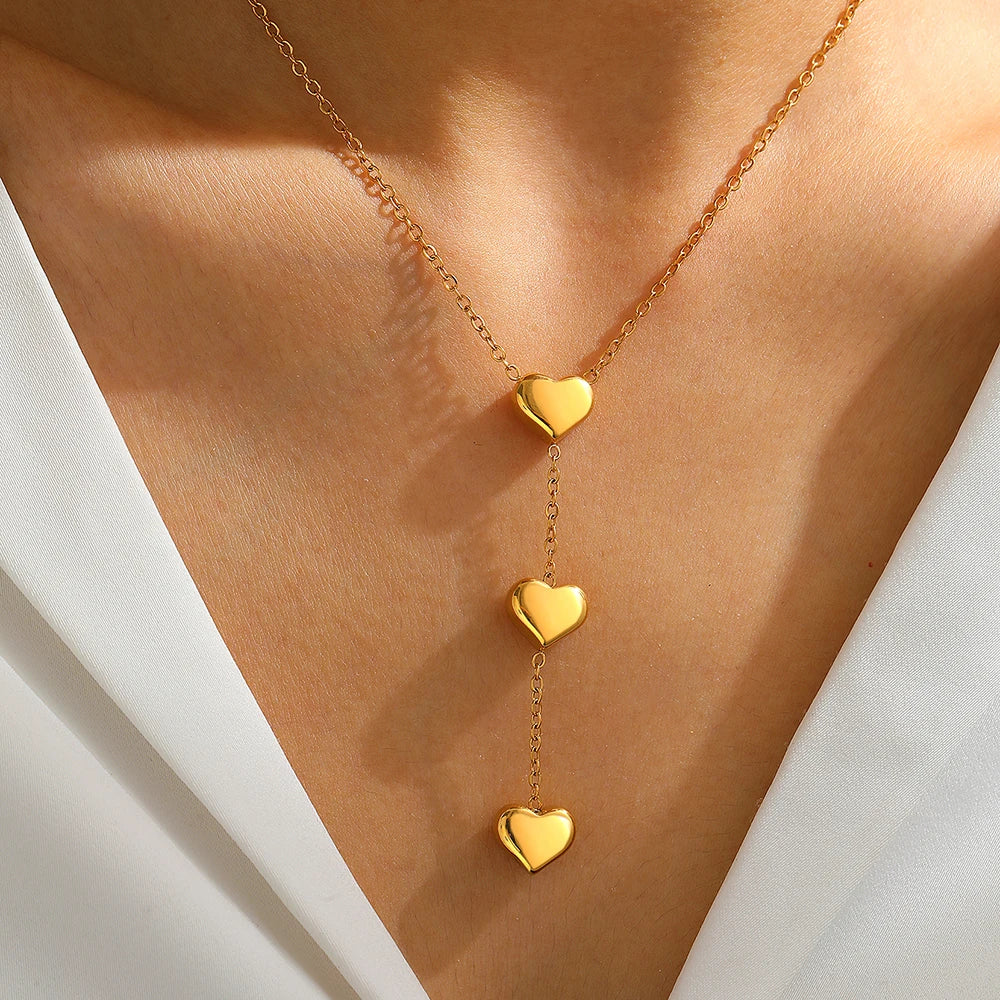 Stainless Steel Necklaces Small Fresh Fringe Peach Heart Pendant Necklace For Women Jewelry Valentine's Day Anniversary Gift New Vera Lux