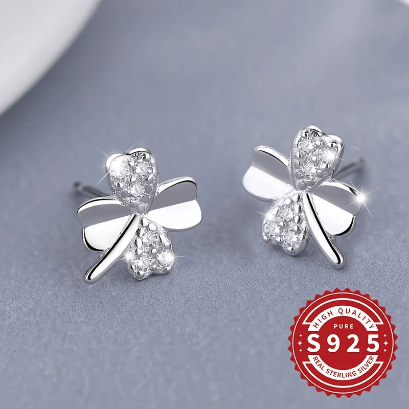 Pair of Women's Shiny Lucky Four-Leaf Petal Earrings 925 Silver Classic Simple Design Elegant Cute Versatile for Daily Wear Gift Vera Lux