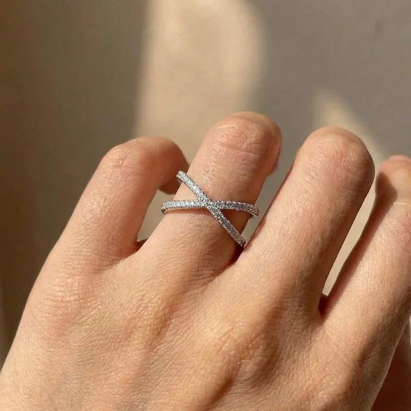 925 Sterling Silver Luxury Cross X Shape Women Engagement Ring Full Paved CZ Stone Elegant Simple Female Jewelry Ring Hot Sale Vera Lux