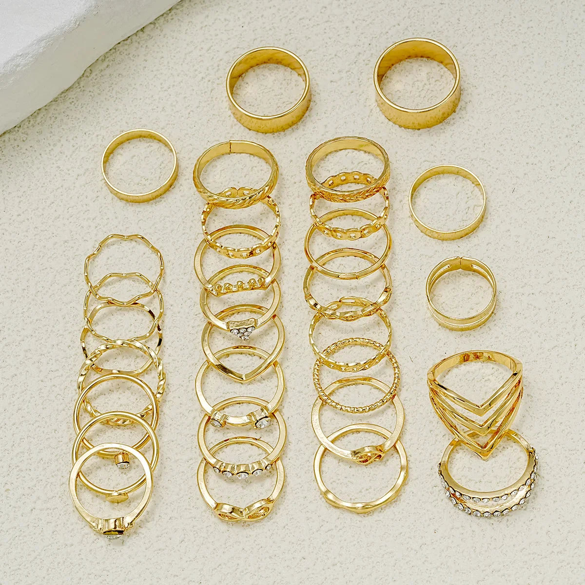 30pcs Elegant Boho Gold Color Rings Set Vintage Design Rhinestone Geometric Finger Ring Trendy Minimalist Jewelry Gifts 2024 Vera Lux