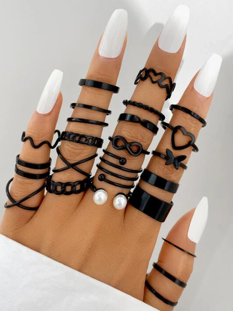 28pcs Fashion Ring Set for Women Heart Shaped Design Geometric Bohemian Element Accent Ring Daily Wear Dating Party Jewelry 2025 Vera Lux