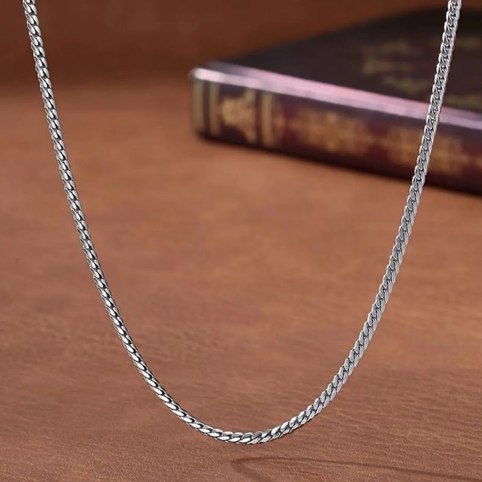 S925Silver Men's and Women's Cuban Chain Necklace 20IN/22IN Slim Style Trendy, Sophisticated Vintage-Inspired Collarbone Layerin Vera Lux