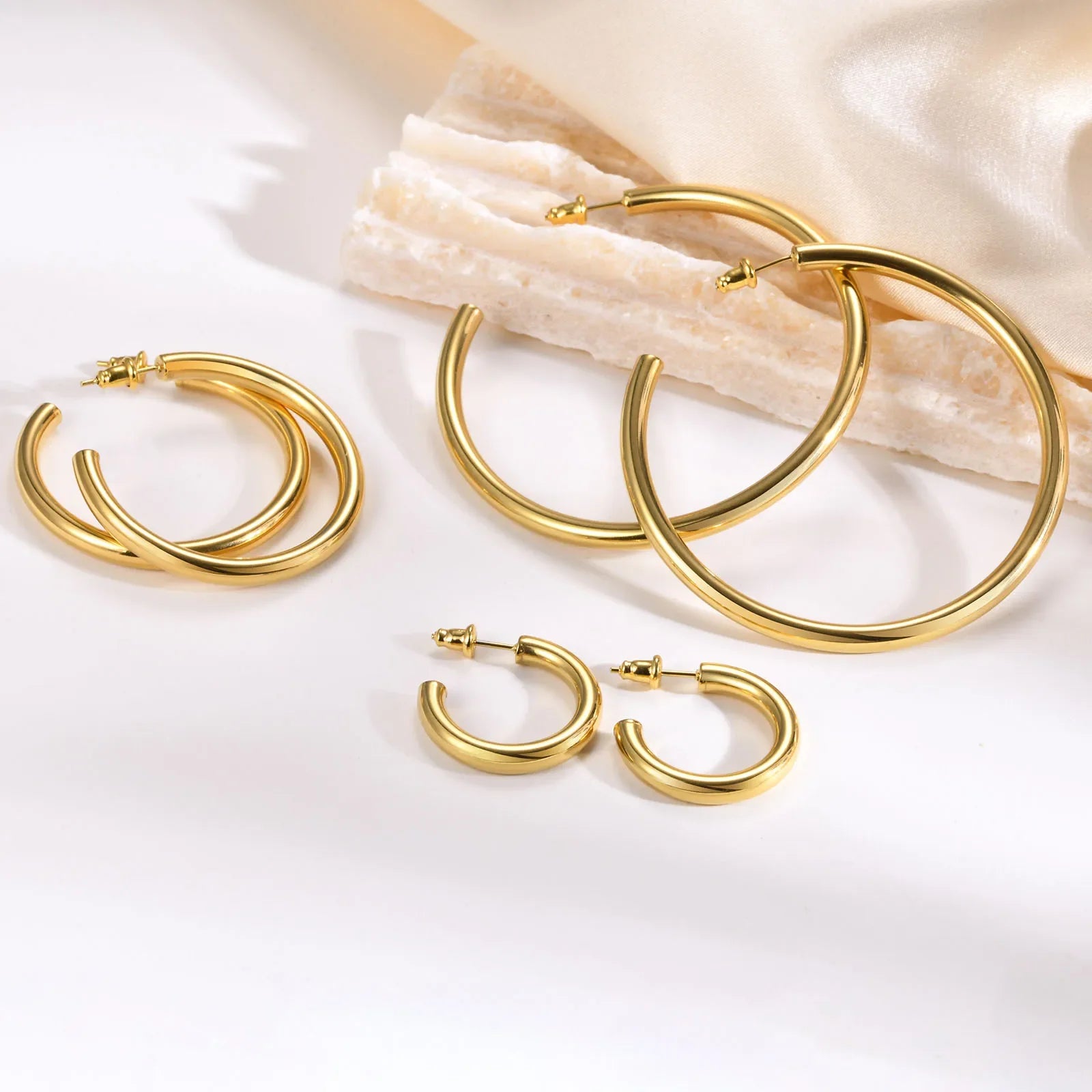 Waterproof Chunky Circle Hoop Earrings For Women, Gold Plated Stainless Steel Loop Earring 25/42/50/63mm Vera Lux
