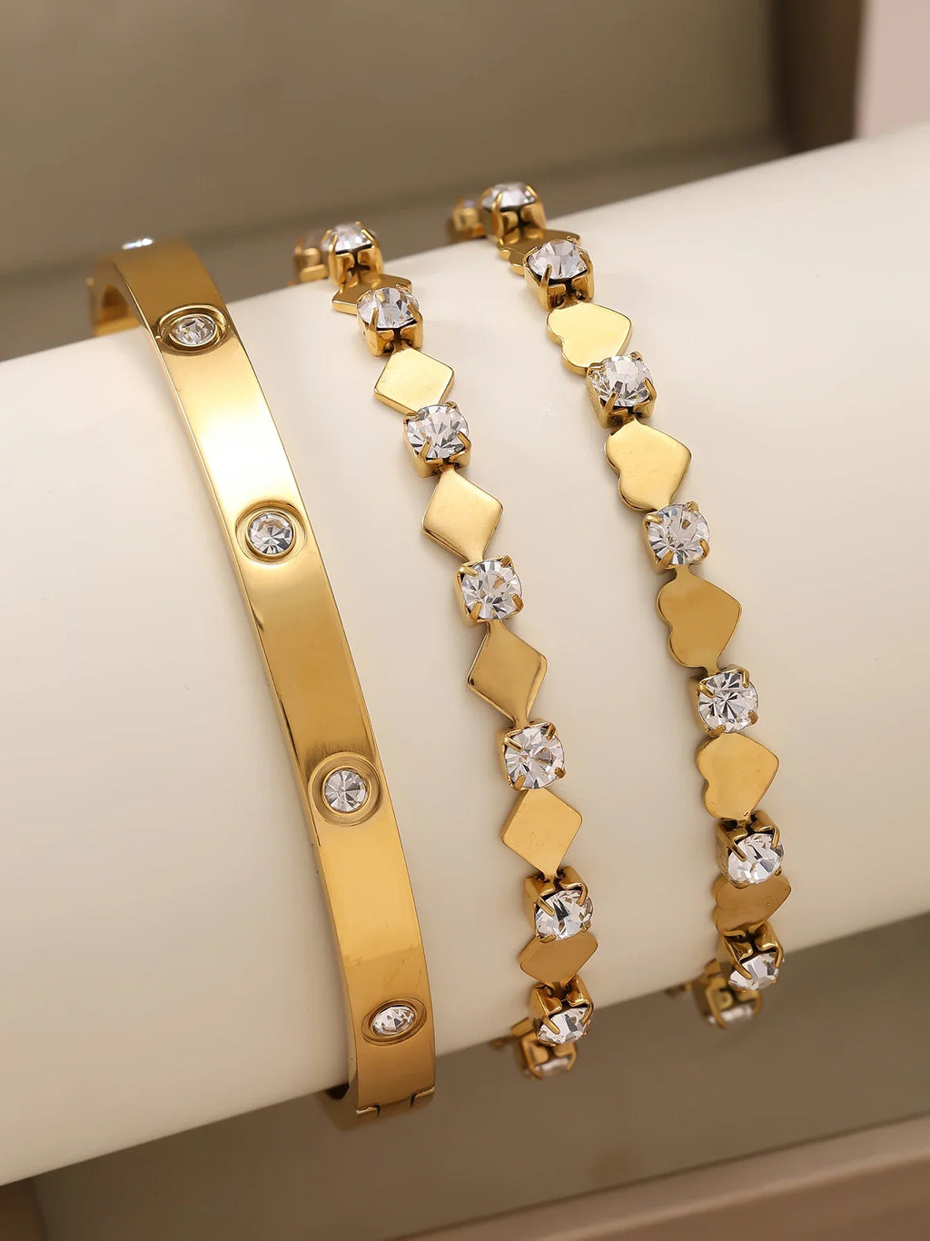 18K gold-plated stainless steel non fading gold bracelet - durable and fashionable jewelry accessory, suitable for holiday gifts Vera Lux
