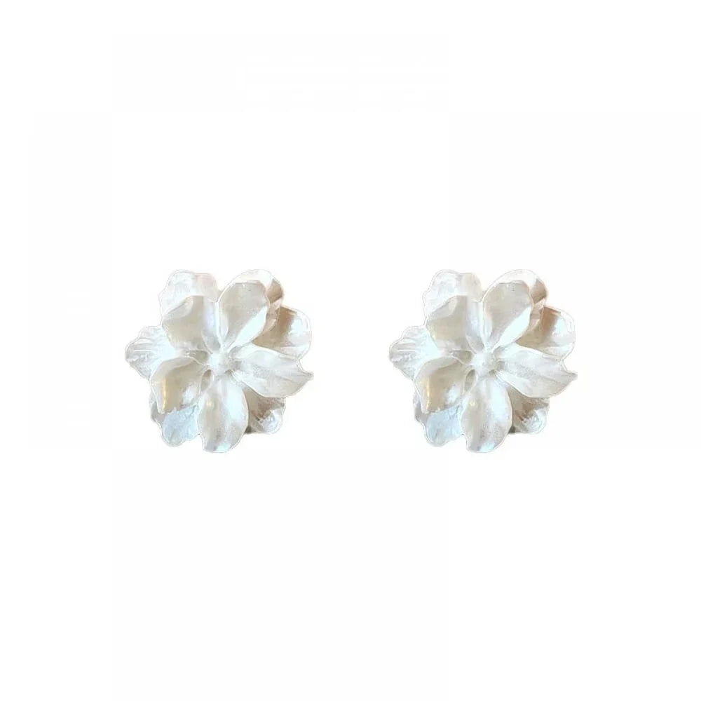 White Flower Stud Earrings for Women Folded Acrylic Side Charming Sweet Floral Girls Earrings Japanese Style Ear Jewelry Vera Lux