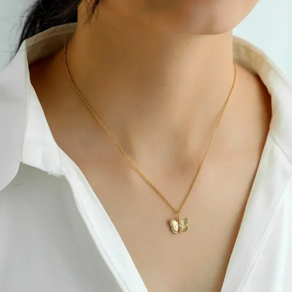 New Fashion Simple Silver Color Love Heart Pendant Necklace Charm Chain Collares Necklace for Women Party Jewelry Daily Wear Vera Lux