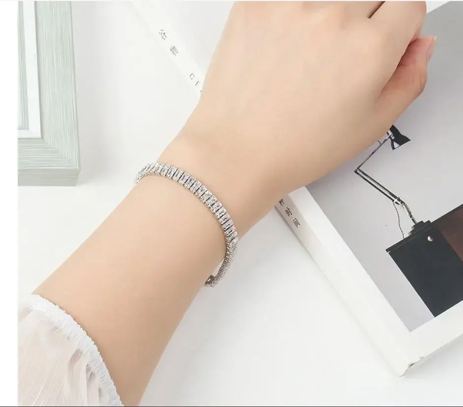 925 Sterling Silver Bracelet Elegant Zircon Crystal Fashion Jewelry For Women Engagement Wedding Glamour Jewelry 18CM Vera Lux