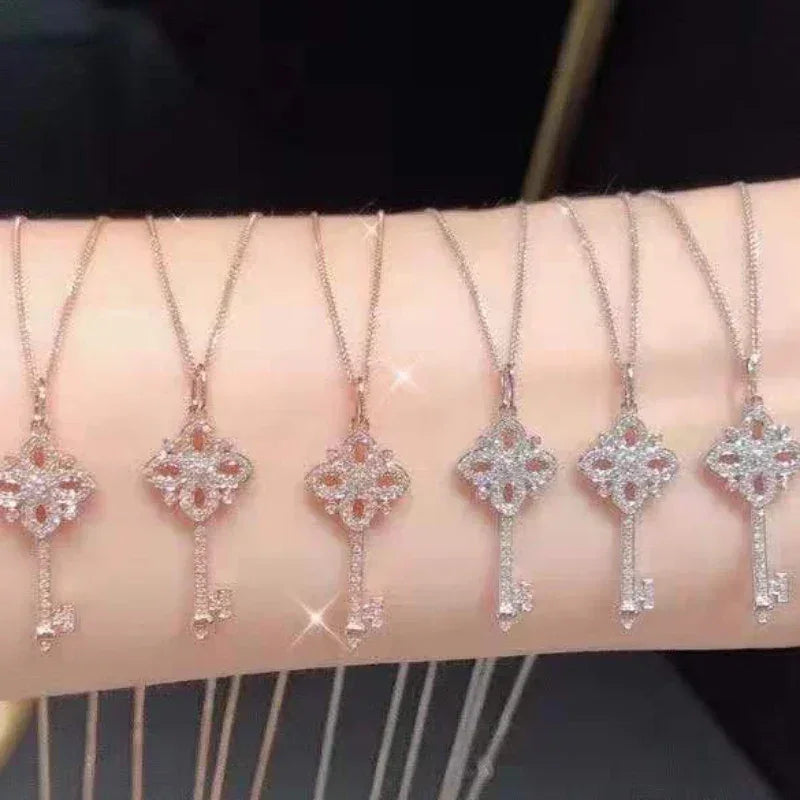 925 Sterling Silver Pave Crystal Vintage Key Pendant 14k Gold Plating Necklace Women Light Luxury Temperament Dress Jewelry Femstylo