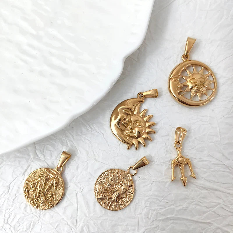 Waterproof Jewelry 18k Gold Plated Holy Saint George Pendant Stainless Steel Poseidon Owl Spartan Pendant Religious Medal Men Vera Lux