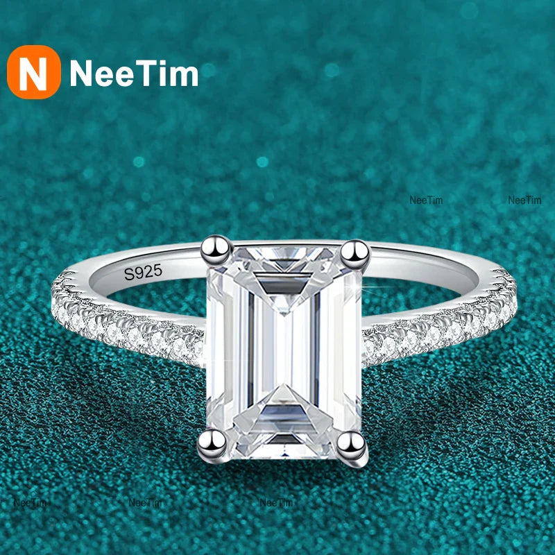 NeeTim 1CT 2CT Emerald Radiant Cut Moissanite Ring for Women Engagement Wedding Lab Diamond Sterling Silver 925 Rings Jewelry Vera Lux