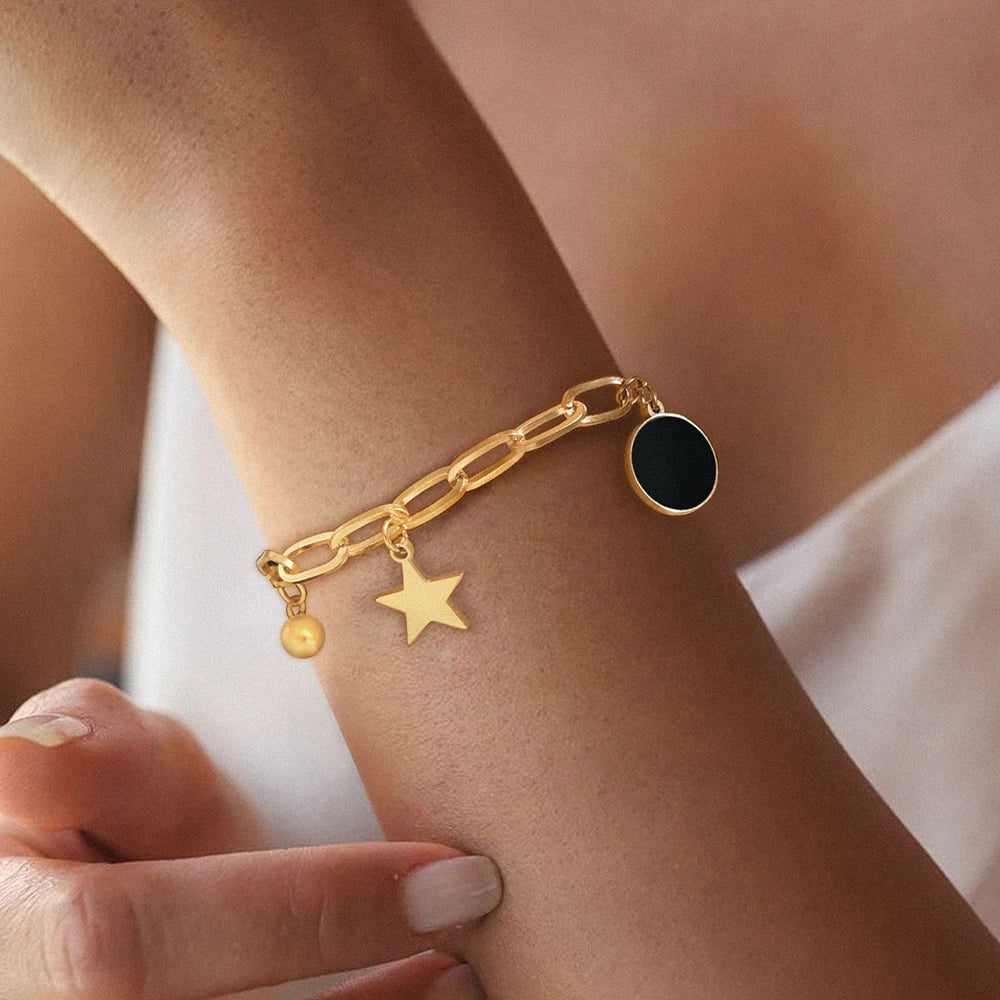 Stainless Steel Bracelets Retro Star Pendant Paperclip Chain Black Light Luxury Bracelet For Women Jewelry Holidays Banquet Gift Vera Lux