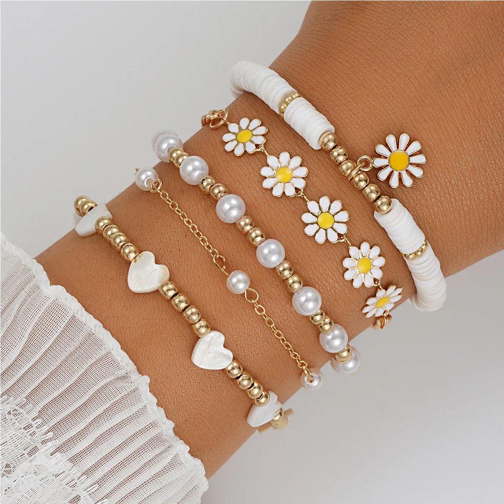 New 10 Pcs Vintage Bohemian Bracelet Set for Women Daisy Flower Pendant Beaded Star Heart Pearl Bangles 2024 Trendy Jewelry Gift Vera Lux