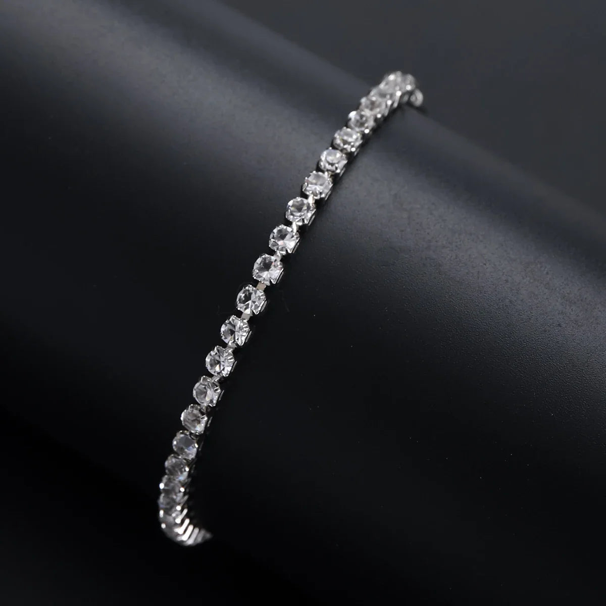 Fine Silver Bracelet Elegant Zircon Tennis Crystal Chain for Women lady Fashion Noble Engagement Wedding Glam Vera Lux