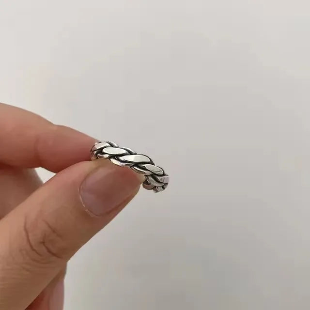 925 Sterling Silver Rings Couples Accessories INS Fashion Vintage Twist Design Round Shape Geometric Thai Silver Jewelry Vera Lux