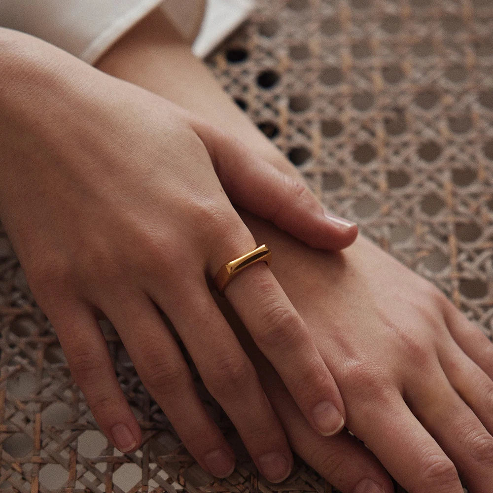SUNIBI Stainless Steel Ring for Women 5mm Gold Color Custom Lover Couple Rings Gift Fashion Jewelry Wholesale/Dropshipping Vera Lux