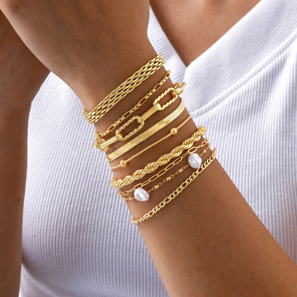 Waterproof Stainless Steel Chain Bracelets For Women , Gold Plated Fashion Stackable Link Bracelet Gifts Vera Lux
