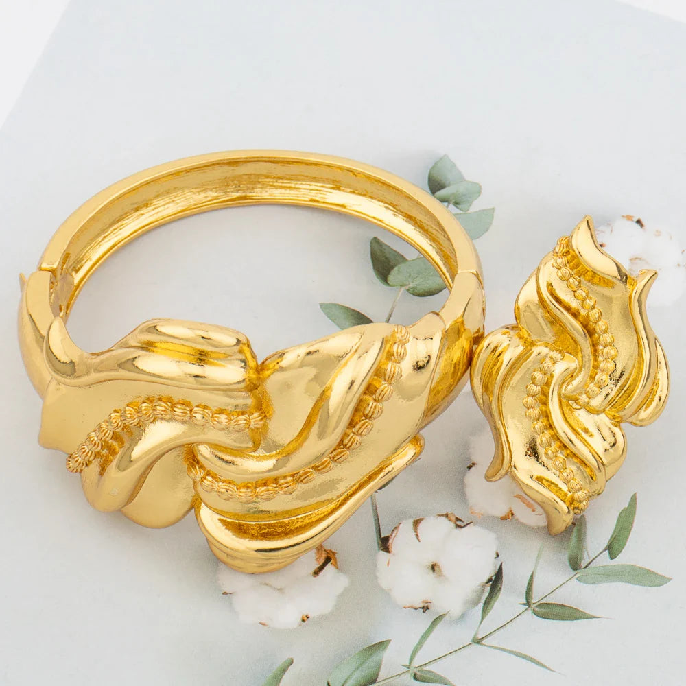 Large Hoop Bangle for Women Flower Italian Dubai Gold Color Bracelet Ring Jewelry Set Luxury Copper Fashion Birthday Party Gift Vera Lux