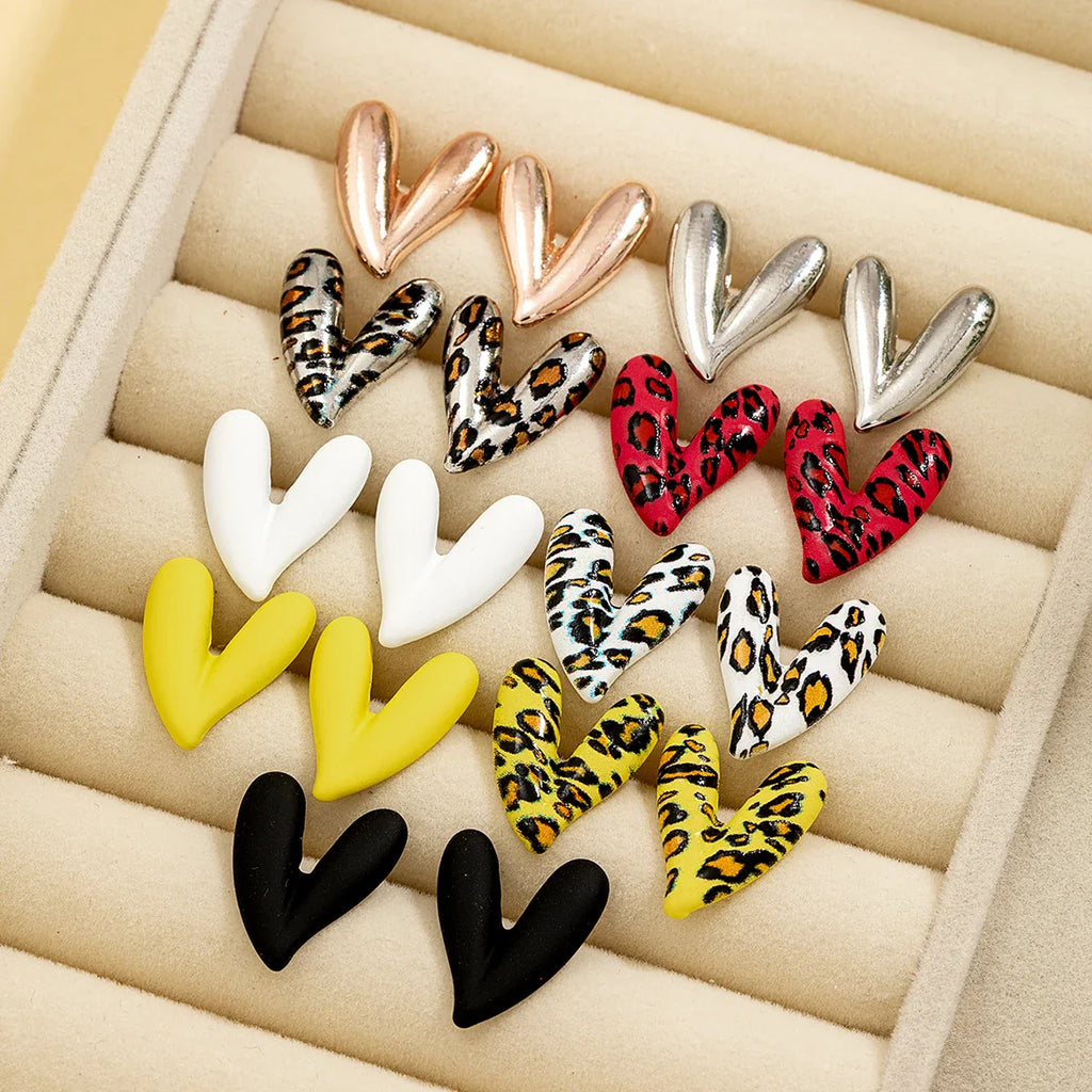 3 pairs of personalized and versatile leopard print heart-shaped women's earrings set, red spray painted earrings Vera Lux
