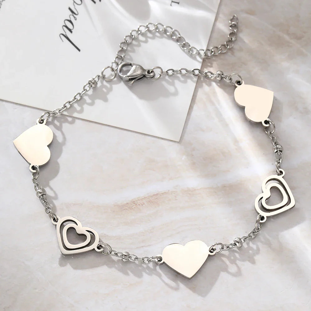 Stainless Steel Bracelets Fresh Double Heart Design Openwork Carving Noble Bracelets For Women Jewelry  Luxuries Banquet Gifts Vera Lux