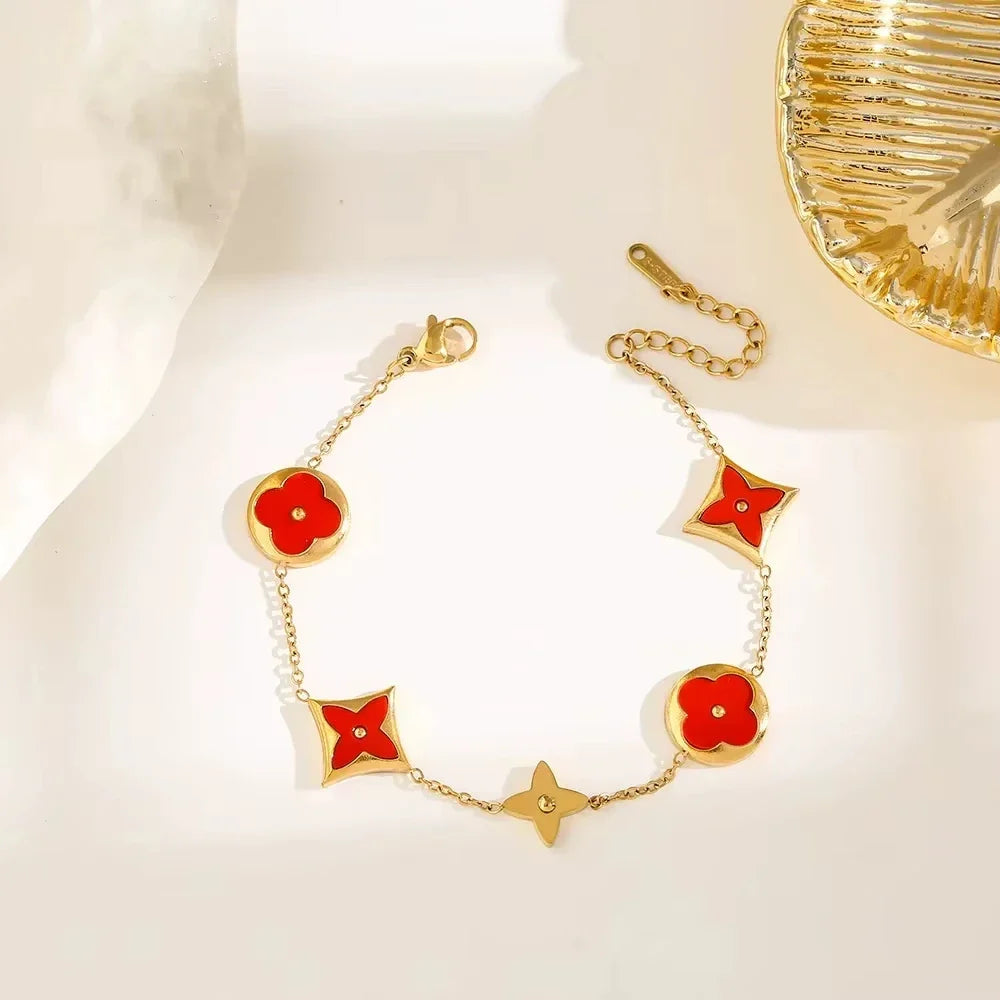 Fashion 316L Stainless Steel Love Heart Bracelet for Women Tiny Gold-Plated Clavicle Chain Girl Wedding Party Charm Jewelry Gift Vera Lux