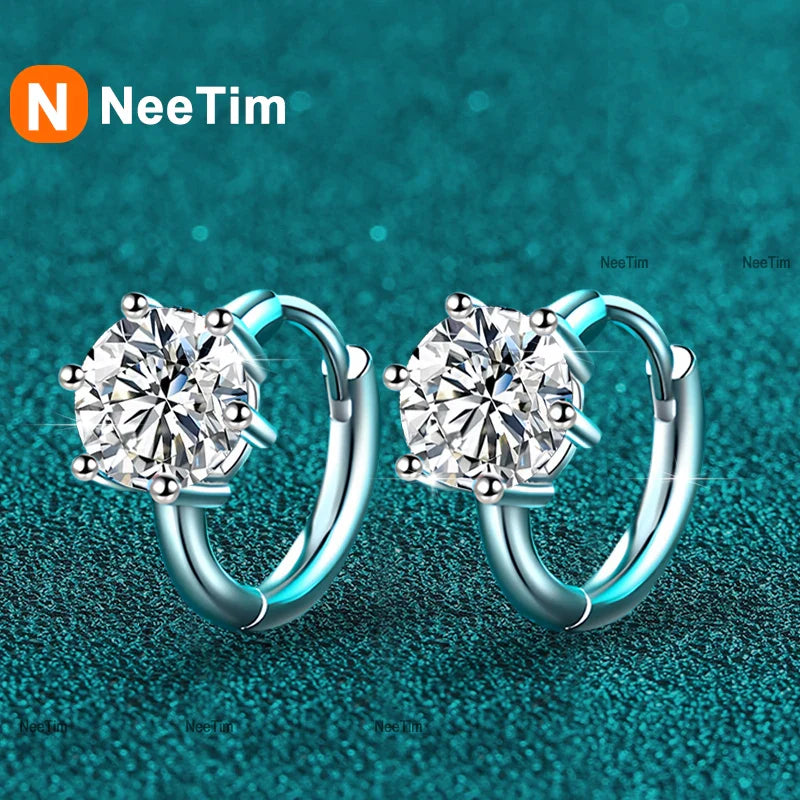 NeeTim 0.5ct 1ct Moissanite Earrings 925 Sterling Silver Lab Diamond Sparkling Party Wedding Studs Earring Designer for Women Vera Lux
