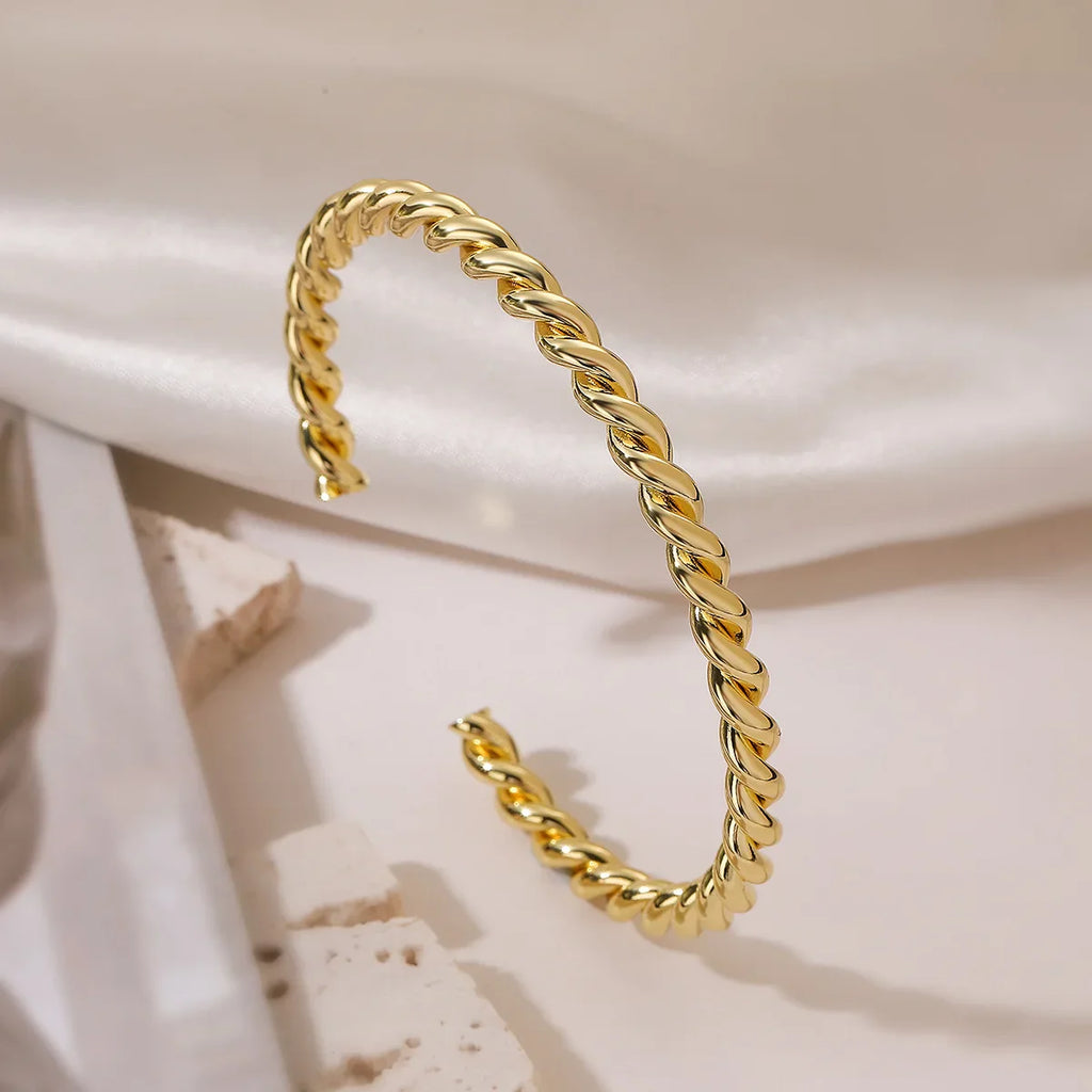 NEWBUY Hot Sale HigH Quality Gold/Silver Color Heart Bangles For Women Stainless Steel Party Jewelry Vera Lux