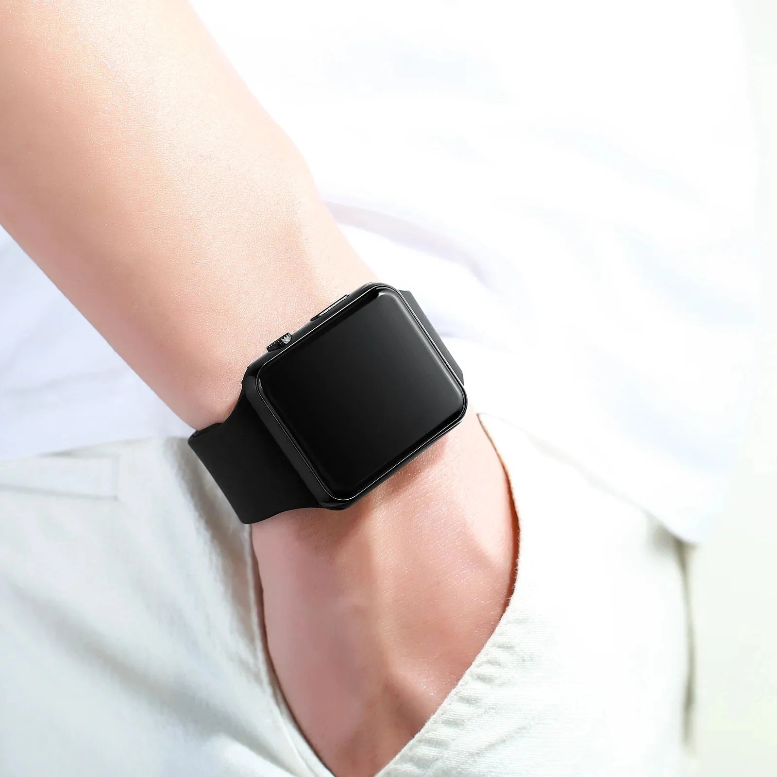 Simple Digital Watch for Men Women Fashion Sport LED Electronic Watch Black Silicone Wristband Casual Mens Watch Reloj Hombre Vera Lux